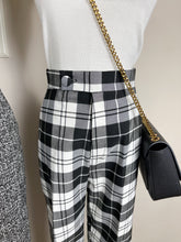 Load image into Gallery viewer, Checkered Straight Cut Pants