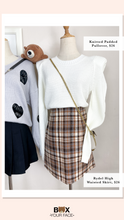Load image into Gallery viewer, Knitted Padded Pullover
